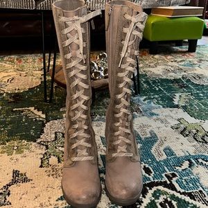Sorel tall boots